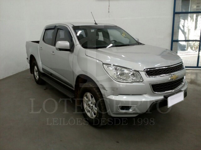 LOTE 026 - S10 LT 2.5 4x4 (Cab Dupla) 2015
